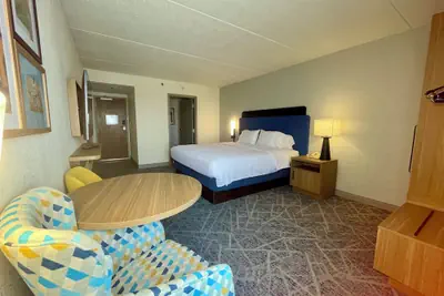 Photo 5 - Hampton Inn by Hilton York
