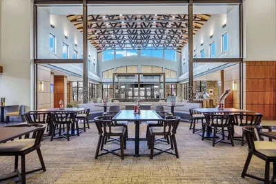 Photo 4 - Embassy Suites by Hilton Detroit Metro Airport