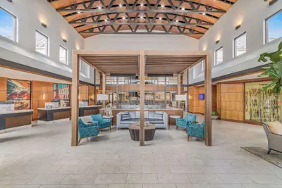 Photo 3 - Embassy Suites by Hilton Detroit Metro Airport