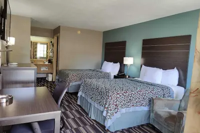 Photo 4 - Days Inn by Wyndham Southaven MS