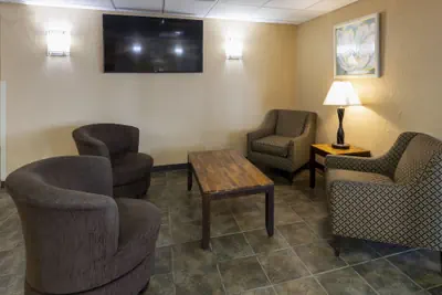 Photo 3 - Med City Inn & Suites - Mayo Clinic Area