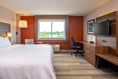 Photo 3 - Holiday Inn Express Chesapeake - Norfolk by IHG