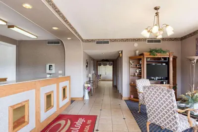 Photo 5 - Econo Lodge Grenada