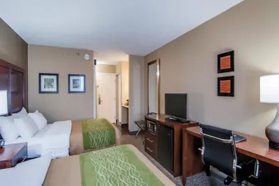 Photo 5 - Comfort Inn & Suites Staunton