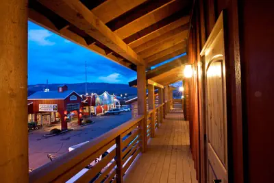 Photo 2 - Cousins Country Inn