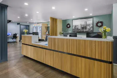 Photo 4 - Best Western Portland West Beaverton