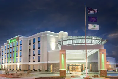 Photo 2 - Holiday Inn Terre Haute by IHG