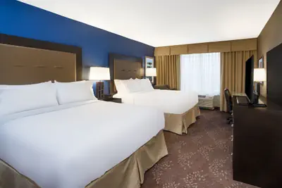 Photo 4 - Holiday Inn Terre Haute by IHG