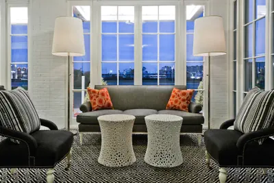 Photo 5 - Berkeley Oceanfront Hotel