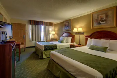 Photo 5 - Ramada by Wyndham Macon