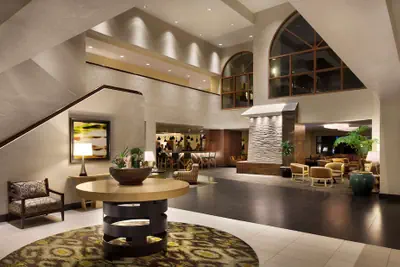 Photo 3 - Embassy Suites by Hilton Phoenix Tempe