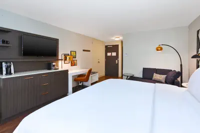 Photo 2 - Hotel Indigo Rochester – Mayo Clinic Area by IHG