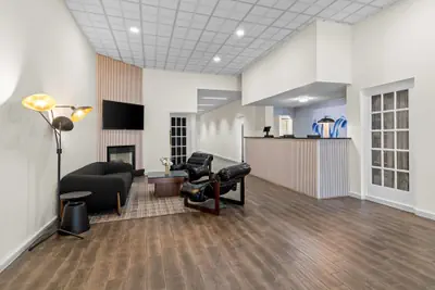 Photo 3 - Clarion Hotel Lewiston