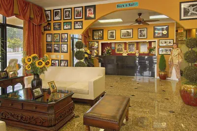 Photo 5 - Days Inn by Wyndham Memphis at Graceland