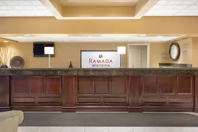 Photo 5 - Ramada by Wyndham Midtown Grand Island
