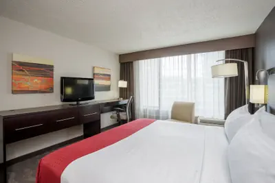 Photo 3 - Holiday Inn Harrisburg - Hershey Area, I-81 by IHG