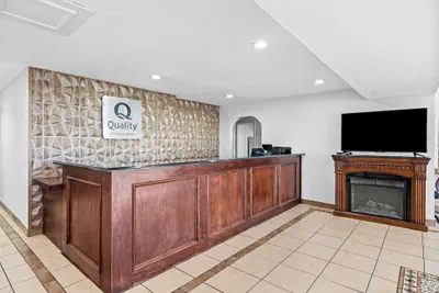 Photo 3 - Quality Inn Plainview