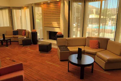 Photo 3 - Courtyard by Marriott Columbus