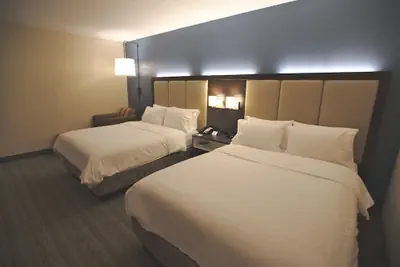 Photo 4 - Holiday Inn Express Anderson by IHG