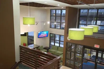 Photo 2 - Holiday Inn Express Anderson by IHG