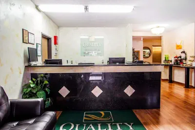 Photo 4 - Quality Inn & Suites Champaign North - Urbana