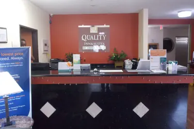 Photo 3 - Quality Inn & Suites Champaign North - Urbana