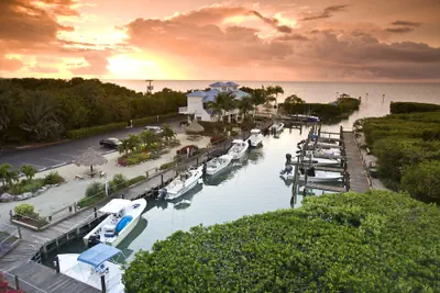 Photo 2 - Ocean Pointe Suites at Key Largo