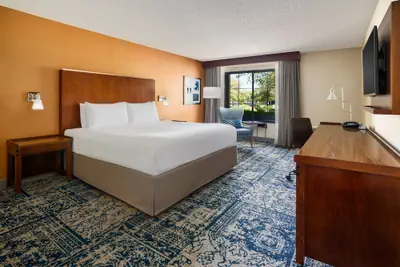 Photo 2 - Four Points by Sheraton Pleasanton