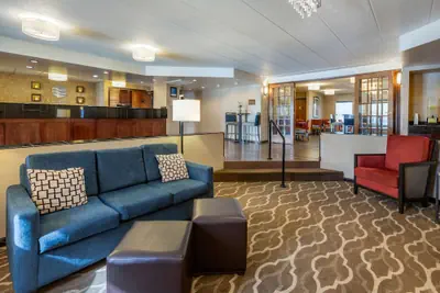 Photo 3 - Comfort Inn Grand Rapids Airport