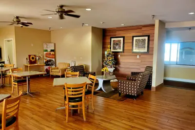 Photo 4 - Quality Inn Peru near Starved Rock State Park