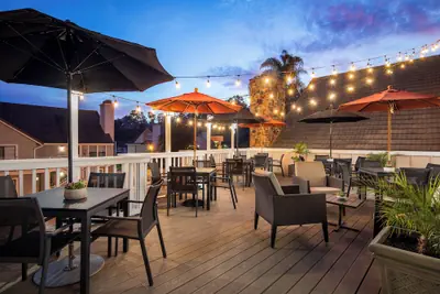 Photo 2 - Residence Inn by Marriott San Diego La Jolla