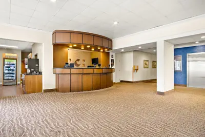 Photo 3 - Comfort Inn Gold Coast