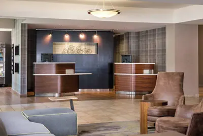 Photo 3 - Courtyard by Marriott Richmond/Berkeley