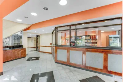 Photo 4 - Red Carpet Inn & Suites
