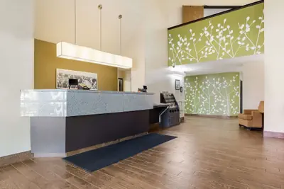 Photo 4 - Sleep Inn Sioux Falls Airport