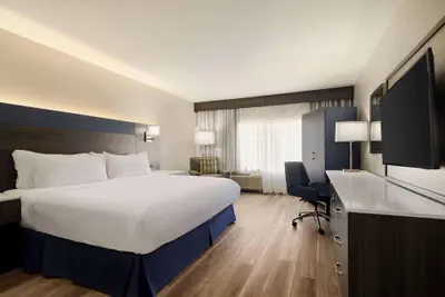 Photo 2 - Wyndham Phoenix Airport/Tempe