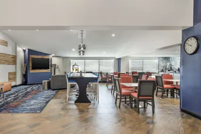 Photo 3 - Best Western Westgate Inn