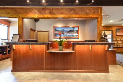 Photo 5 - Best Western Plus Tree House