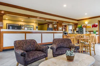 Photo 3 - Quality Inn Petaluma - Sonoma
