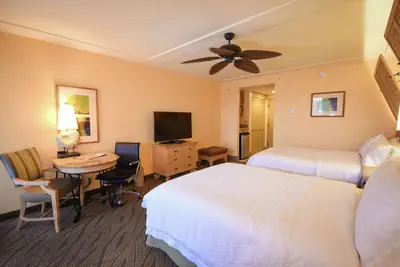 Photo 5 - Hampton Inn Key Largo Manatee Bay
