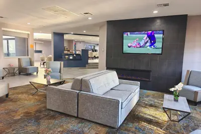 Photo 5 - La Quinta Inn & Suites by Wyndham Round Rock North