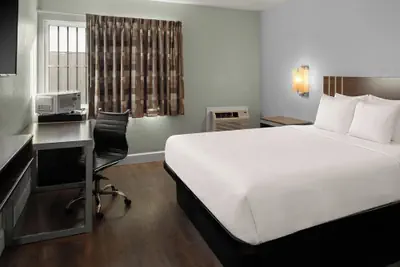 Photo 5 - Sand Dollar Inn