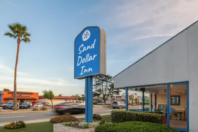 Photo 2 - Sand Dollar Inn