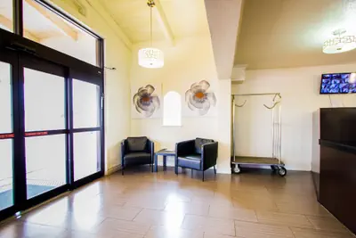 Photo 3 - Motel 6 Austin, TX - Midtown