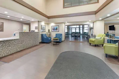 Photo 3 - Comfort Inn & Suites Johnstown - Richland Town Center