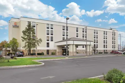 Photo 2 - Comfort Inn & Suites Johnstown - Richland Town Center