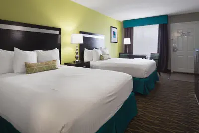 Photo 5 - Best Western Inn