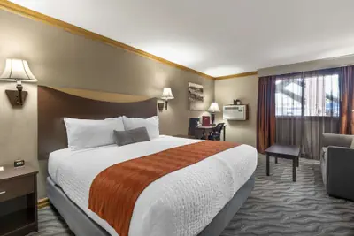 Photo 2 - Best Western Plus Rio Grande Inn