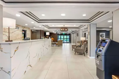 Photo 5 - Best Western Plus Heritage Rail Inn & Suites