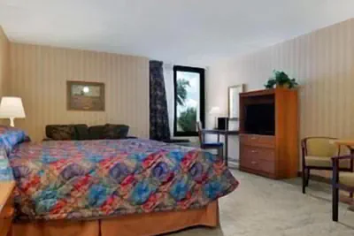 Photo 5 - Ramada by Wyndham Watertown/Thousand Islands NY